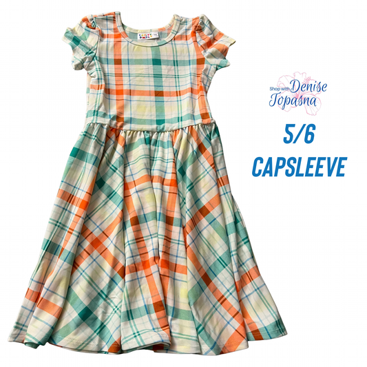 DotDotSmile size 5/6 capsleeve dress